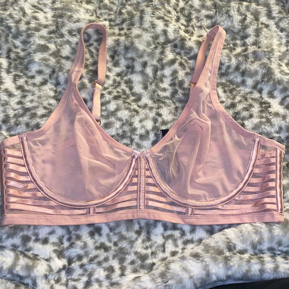 Victoria’s Secret bra